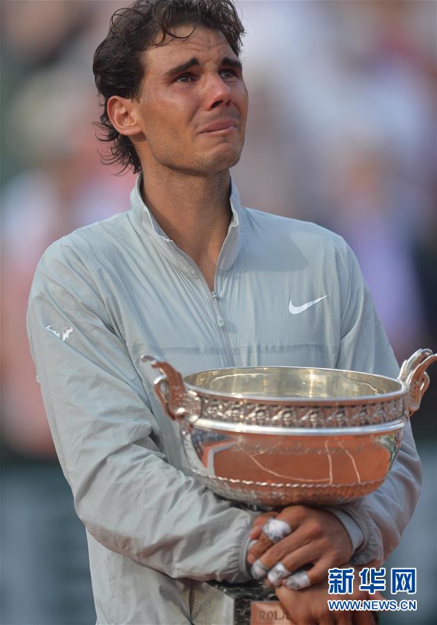夺冠首场状态出色，瑞士队观众沸腾！，纳达尔重返赛场气势如虹延续的简单介绍